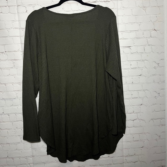 Torrid Olive Green Long Sleeve Tarot Sun Le Soleil Graphic Waffle Knit Top 3 3x - Picture 3 of 5